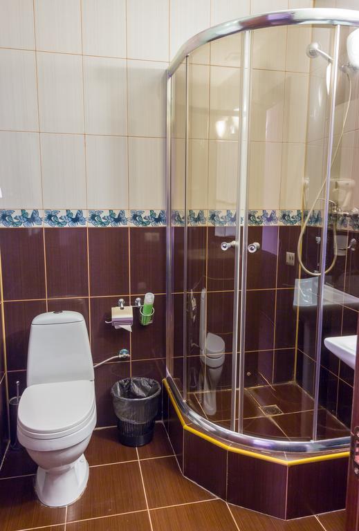 Hotel Artua Charkiw Zimmer foto